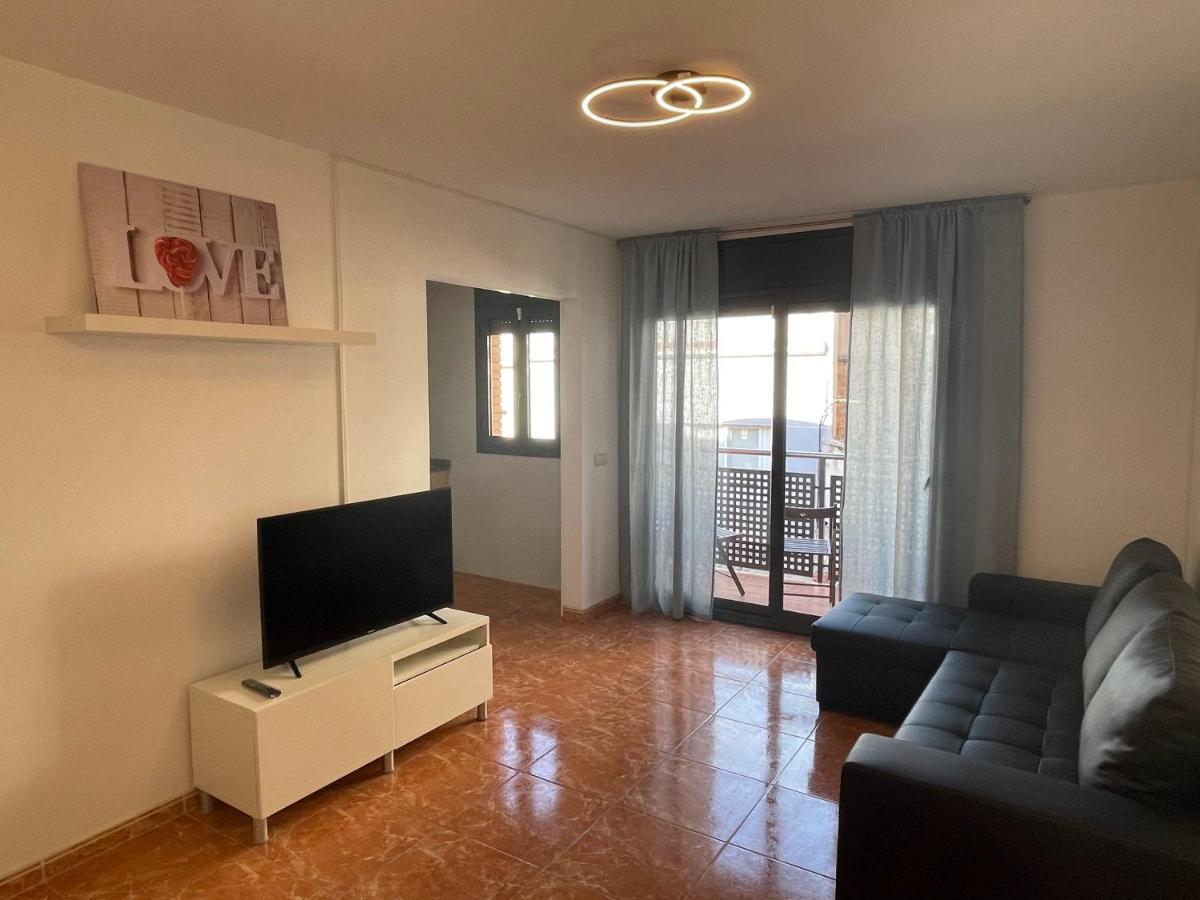 Beach Apartment Artigas Badalona Bagian luar foto