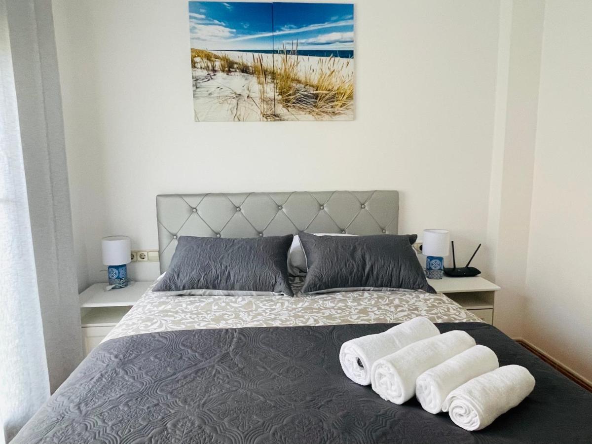 Beach Apartment Artigas Badalona Bagian luar foto