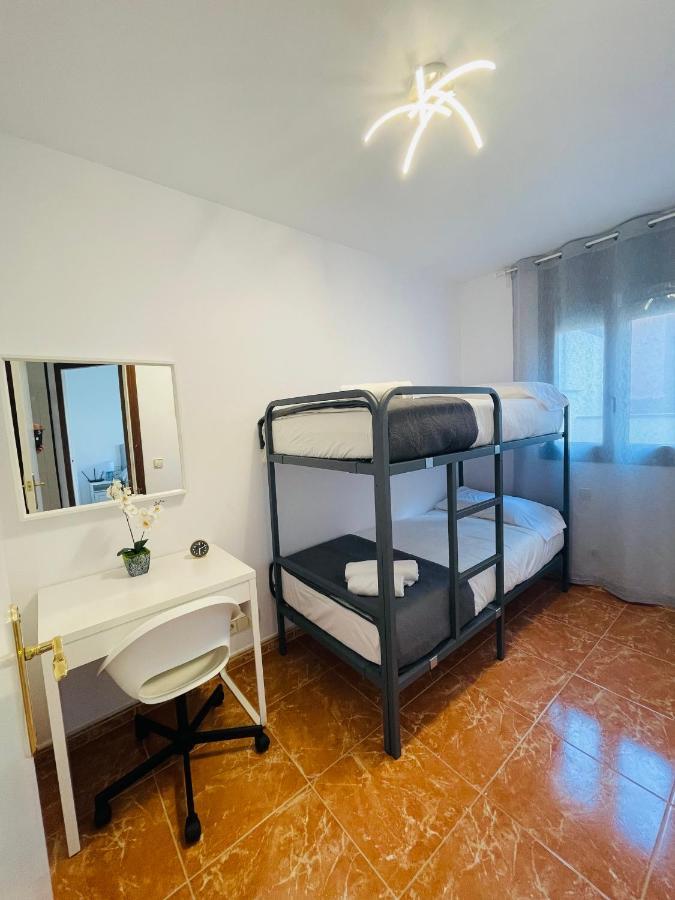 Beach Apartment Artigas Badalona Bagian luar foto