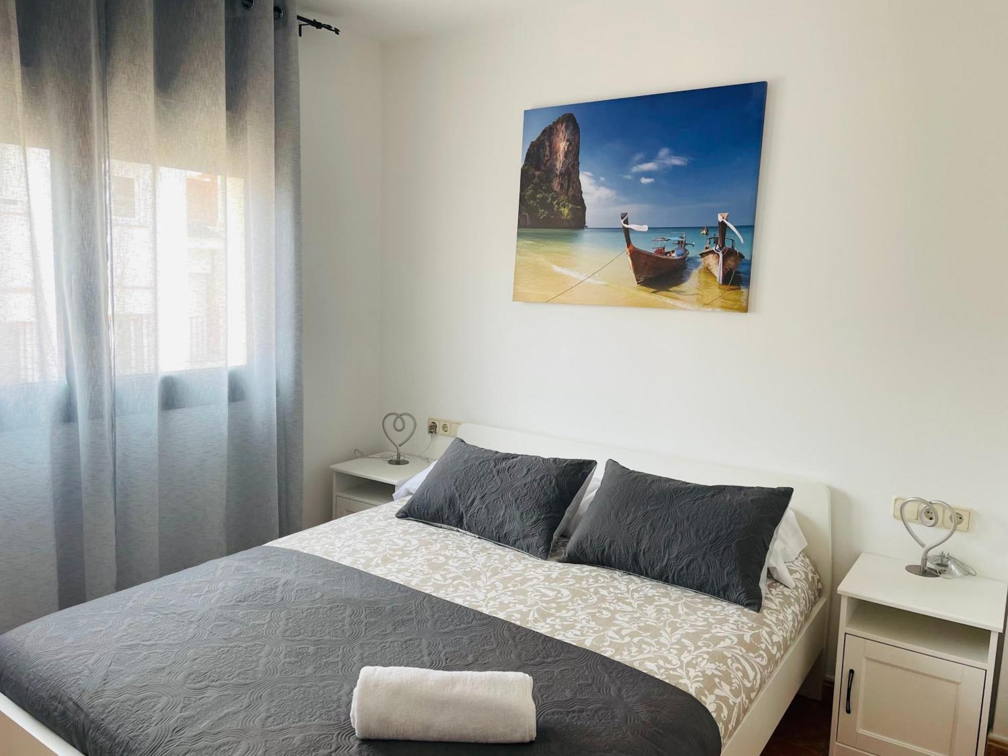 Beach Apartment Artigas Badalona Bagian luar foto